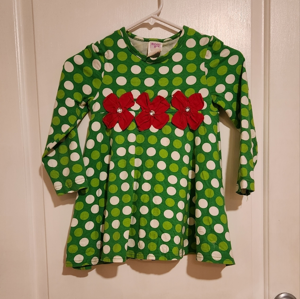 Mallory May all dotted up top girls size 5 super cute for Christmas. Vgc